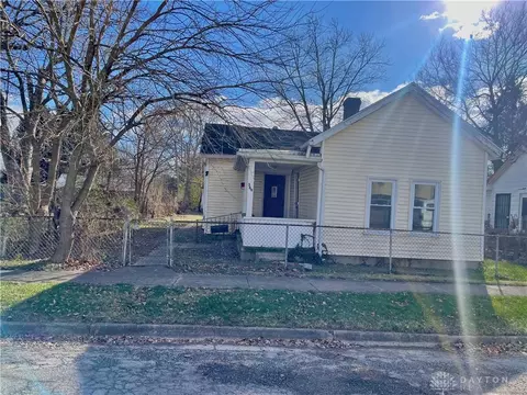 369 Elm St, Xenia, OH 45385