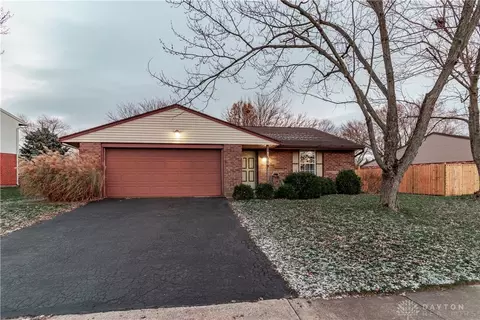 8380 Indian Mound Dr, Dayton, OH 45424