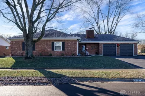 704 Bradfield Dr, Trotwood, OH 45426