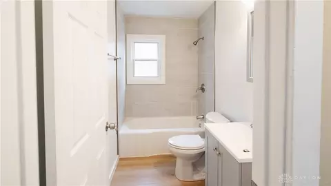 Bath - 2663 Merritt St, Springfield, OH 45503 photo 1 of 3