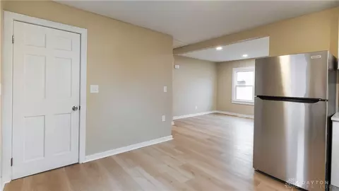 Entry Way - 2663 Merritt St, Springfield, OH 45503 photo 1 of 6
