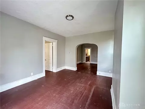 3553 Bevis Ave, Cincinnati, OH 45207 photo 2