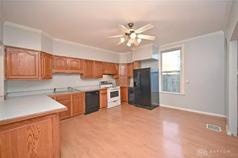 310 E Vine St, Reading, OH 45215 photo 10