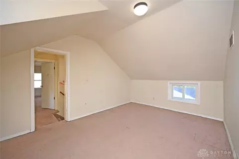 310 E Vine St, Reading, OH 45215 photo 17