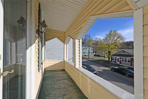 310 E Vine St, Reading, OH 45215 photo 3