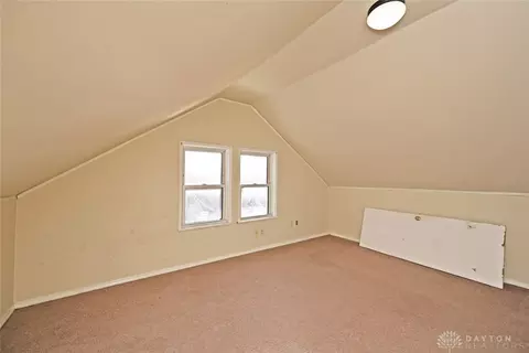 310 E Vine St, Reading, OH 45215 photo 18