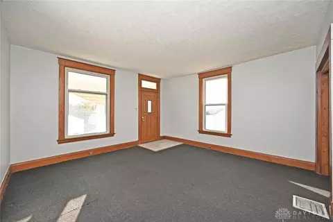 310 E Vine St, Reading, OH 45215 photo 5