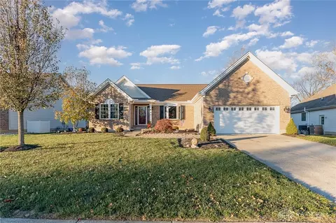 220 Stablewatch Ct, Monroe, OH 45050