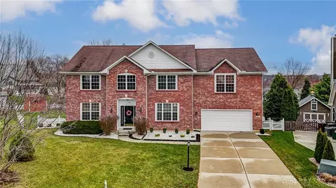509 Harvest Ct, Fairborn, OH 45324