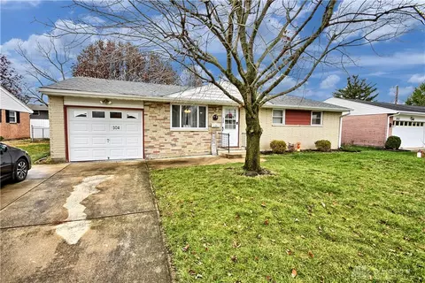 304 Zimmerman St, New Carlisle, OH 45344