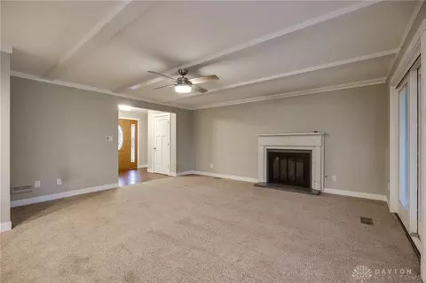Living - 2309 Pondview Dr, Kettering, OH 45440 photo 3 of 8