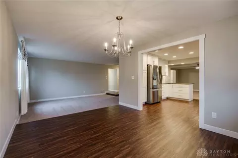 Living - 2309 Pondview Dr, Kettering, OH 45440 photo 6 of 8