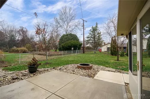 Exterior - 2309 Pondview Dr, Kettering, OH 45440 photo 6 of 11