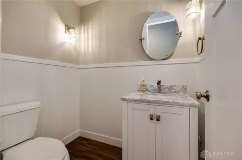 Bath - 2309 Pondview Dr, Kettering, OH 45440 photo 1 of 6