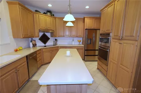 1236 Courtyard Pl, Centerville, OH 45458 photo 17