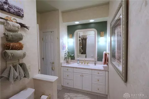1236 Courtyard Pl, Centerville, OH 45458 photo 37