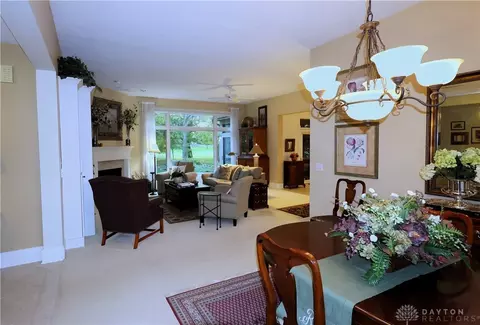 1236 Courtyard Pl, Centerville, OH 45458 photo 4