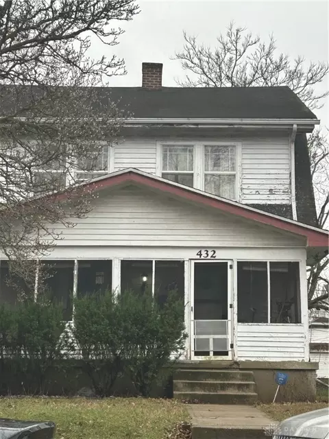 432 Knecht Dr, Dayton, OH 45405