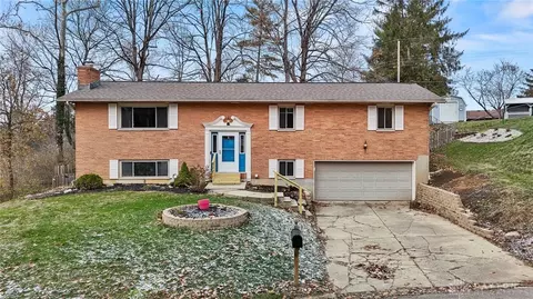 6273 Overture Dr, Dayton, OH 45449