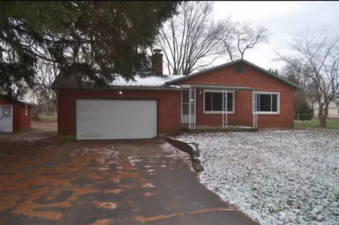 499 Dayton Xenia Rd, Xenia, OH 45385