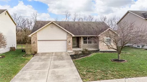 397 Clear Springs Ct, Carlisle, OH 45005