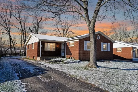 3425 Pobst Dr, Dayton, OH 45420