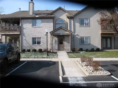 1780 Piper Ln #102, Dayton, OH 45440