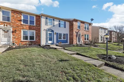 1634 Longbow Ln, Dayton, OH 45449