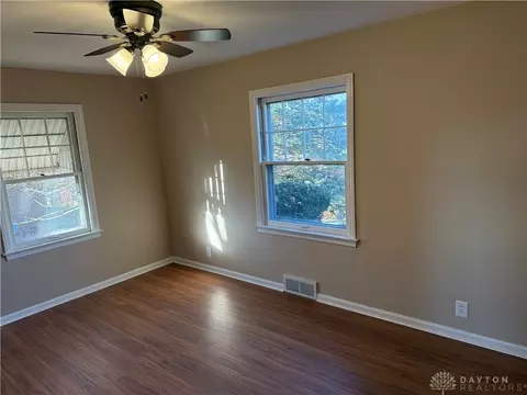 208 E Bryant Ave, Franklin, OH 45005 photo 12