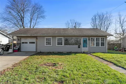 229 Ridgebury Dr, Xenia, OH 45385