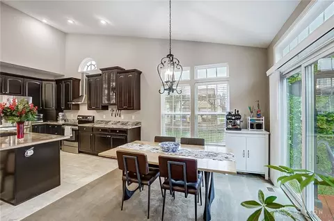 3348 Montpelier Dr, Kettering, OH 45440 photo 12
