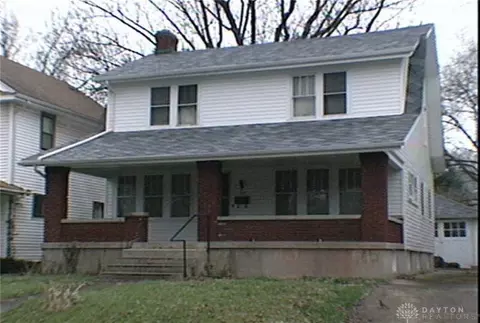 415 Willowwood Dr, Dayton, OH 45405