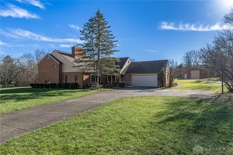 1200 Furnas Rd, Vandalia, OH 45377