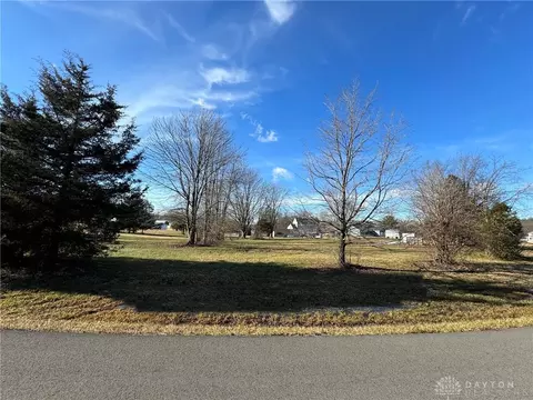 1676 Oder Dr, Fayetteville, OH 45118
