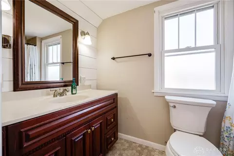 Bath - 3139 Oakmont Ave, Kettering, OH 45429 photo 4 of 4