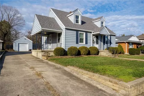 Exterior - 3139 Oakmont Ave, Kettering, OH 45429 photo 11 of 12