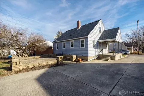 Exterior - 3139 Oakmont Ave, Kettering, OH 45429 photo 10 of 12