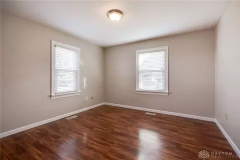 Bedroom - 3139 Oakmont Ave, Kettering, OH 45429 photo 1 of 5