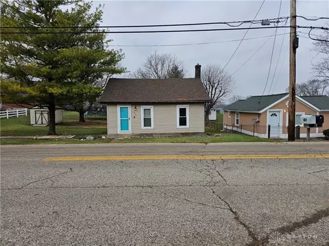 255 N Gebhart Church Rd, Miamisburg, OH 45342