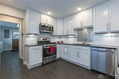 179 Mimosa Dr, Centerville, OH 45459 photo 14