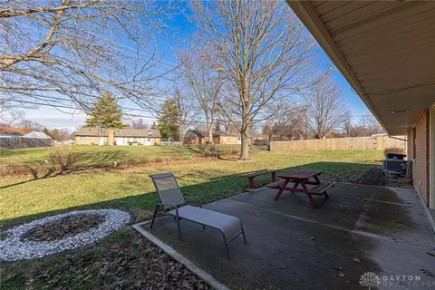 179 Mimosa Dr, Centerville, OH 45459 photo 32