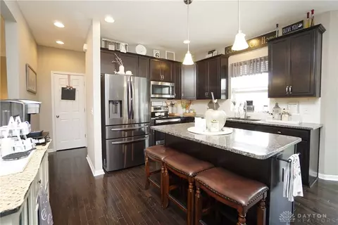 Kitchen - 630 Haybrooke Dr, Maineville, OH 45039 photo 1 of 2