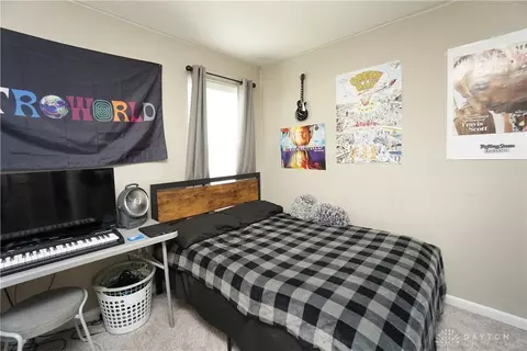 Bedroom - 630 Haybrooke Dr, Maineville, OH 45039 photo 4 of 4