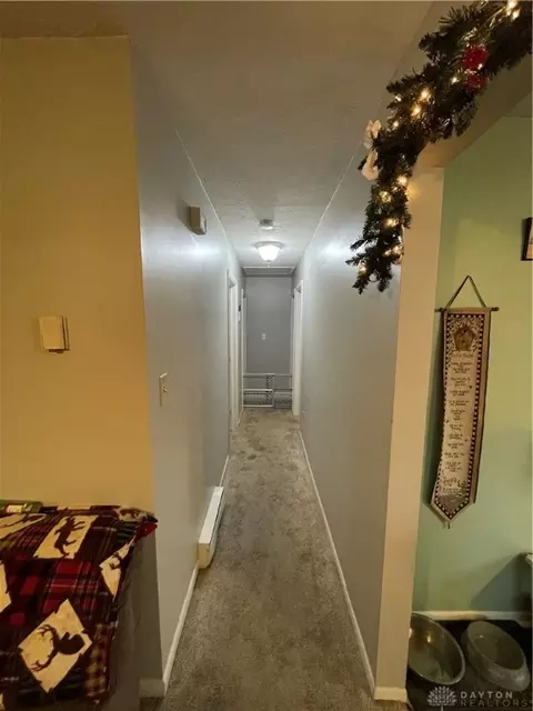 Entry Way - 1007 Thirkield Ave, Franklin, OH 45005 photo 3 of 3