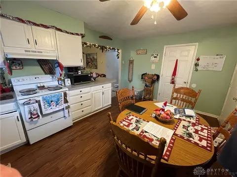 Kitchen - 1007 Thirkield Ave, Franklin, OH 45005 photo 1 of 2