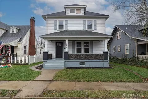 808 E Maple Ave, Miamisburg, OH 45342