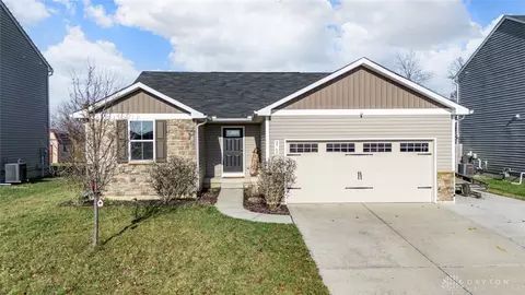 2760 Kingman Dr, Xenia, OH 45385
