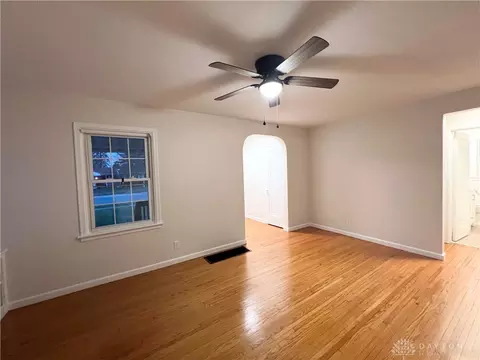 Living - 2915 E High St, Springfield, OH 45505 photo 2 of 2