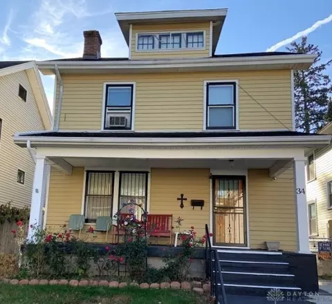 34 E Parkwood Dr, Dayton, OH 45405