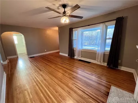 Living - 3720 E National Rd, Springfield, OH 45505 photo 4 of 4